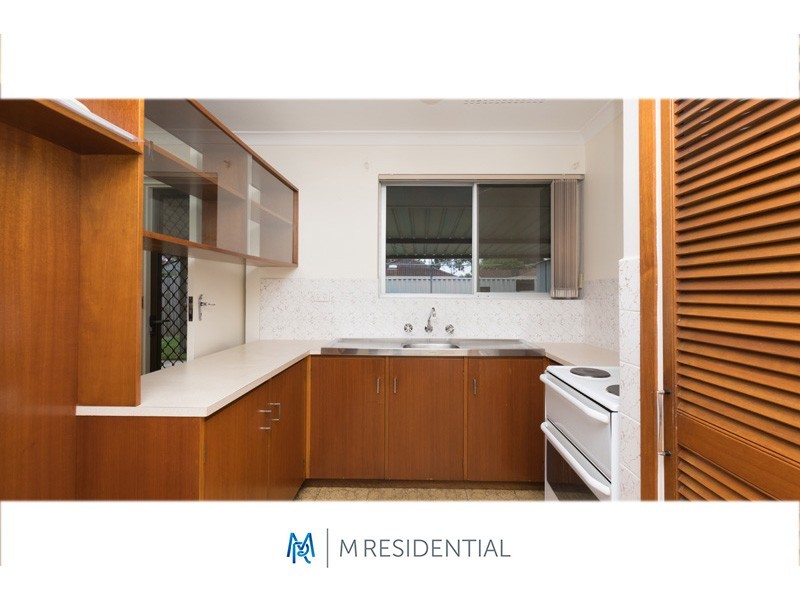 2 Satellite Place, Carlisle WA 6101