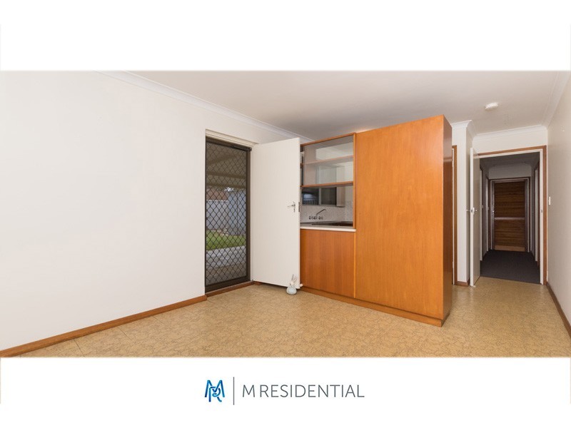 2 Satellite Place, Carlisle WA 6101