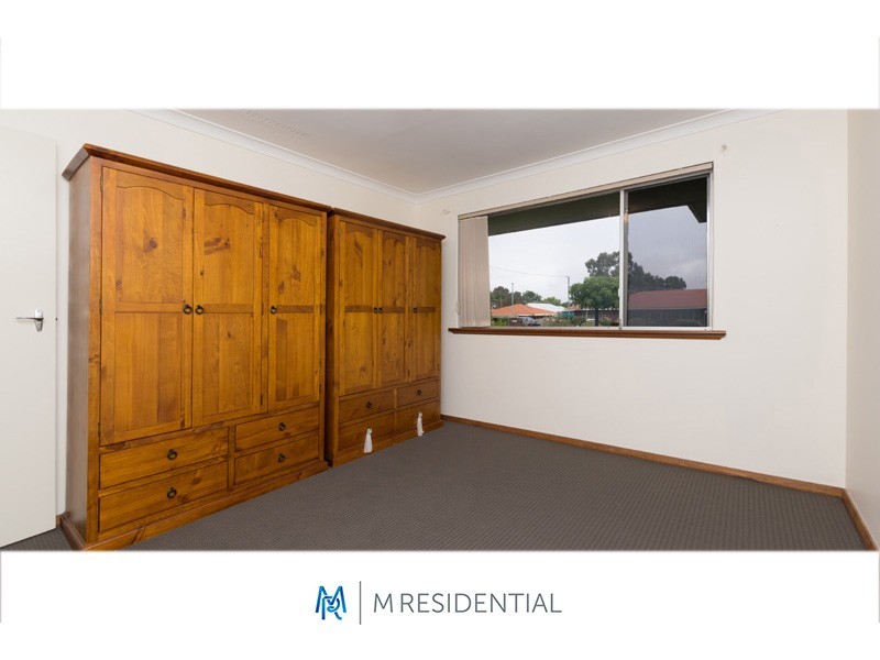 2 Satellite Place, Carlisle WA 6101