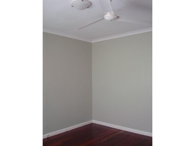 10 Derisleigh Street, Cannington WA 6107