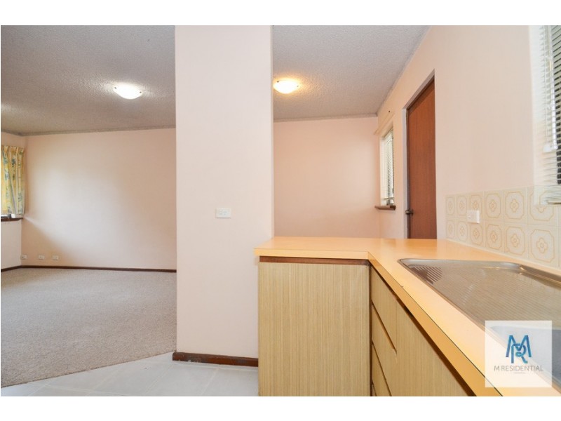 3/4 Ryrie Avenue, Como WA 6152