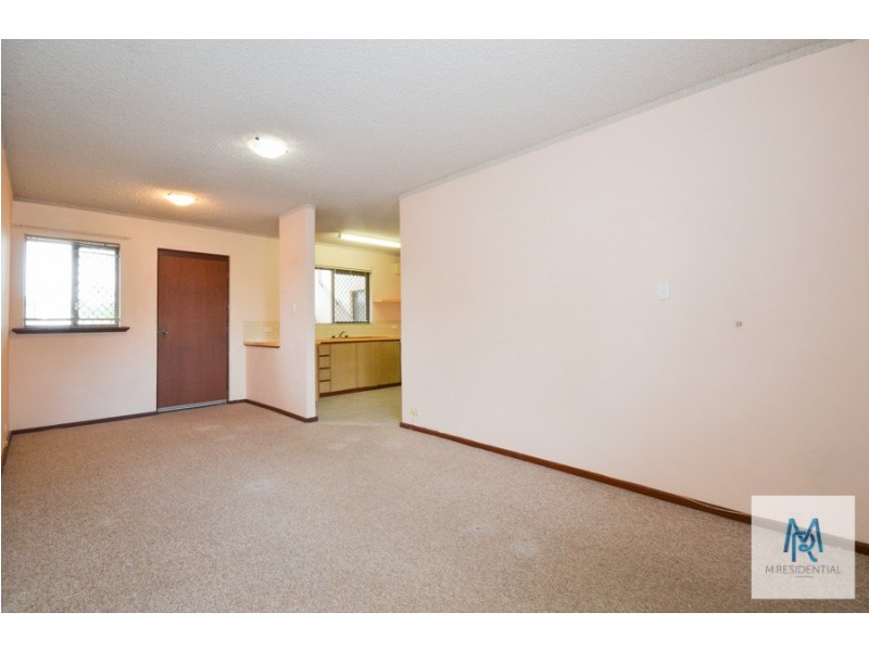 3/4 Ryrie Avenue, Como WA 6152