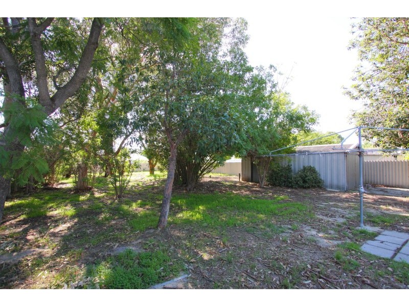 17 Nottingham Street, East Victoria Park WA 6101