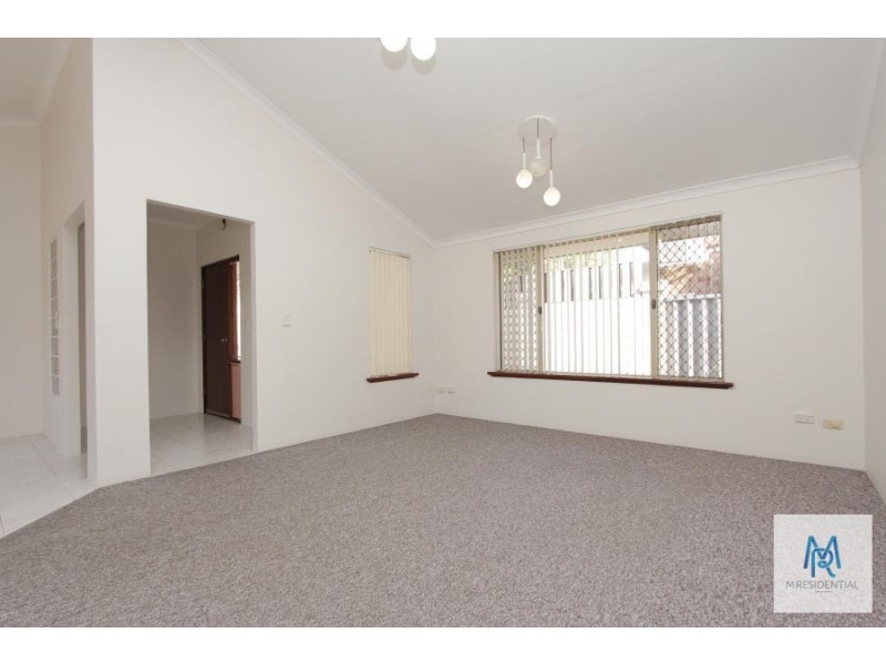 19 Stirk Road, Alfred Cove WA 6154