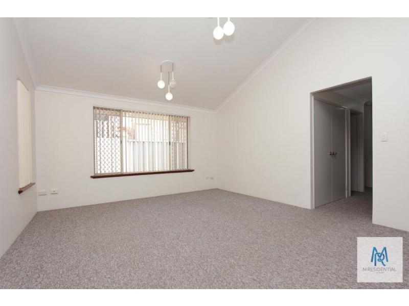 19 Stirk Road, Alfred Cove WA 6154