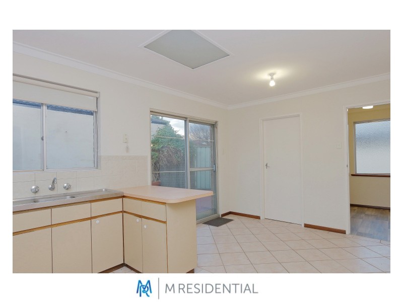 8 Bow Street, Wilson WA 6107