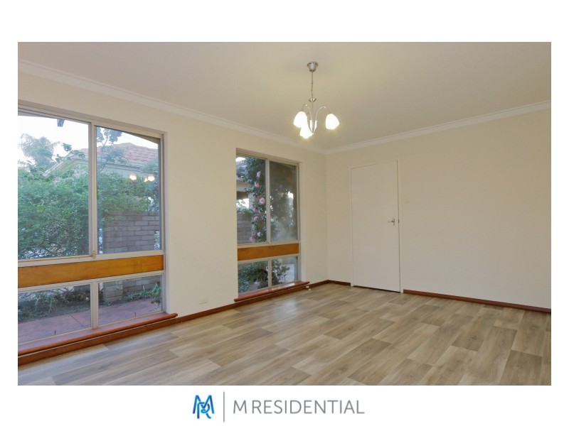 8 Bow Street, Wilson WA 6107