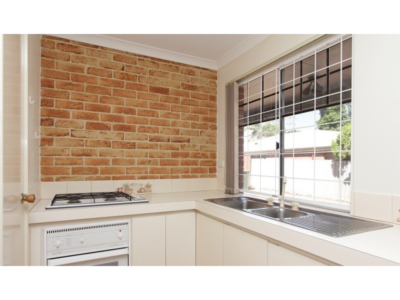 44a Sunbury Road, Victoria Park WA 6100