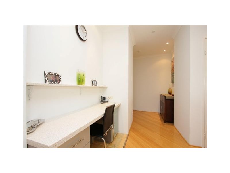 9/10 Marina Drive, Ascot WA 6104