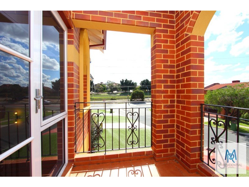 9 Second Avenue East, Mount Lawley WA 6050