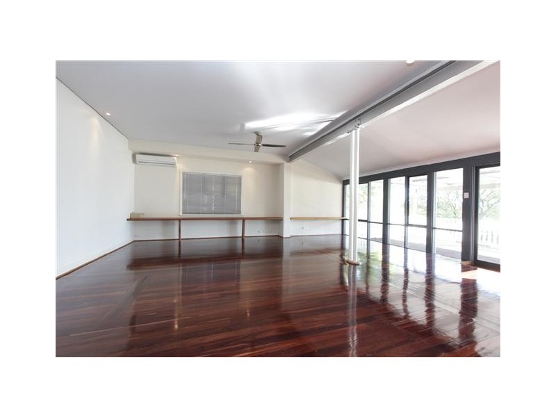 204 South Terrace, Como WA 6152