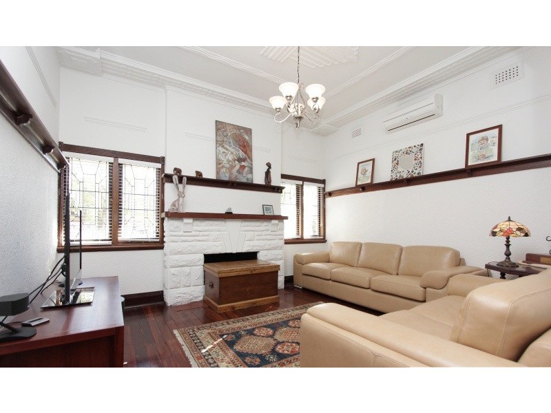 7 Arundel st, Kensington WA 6151