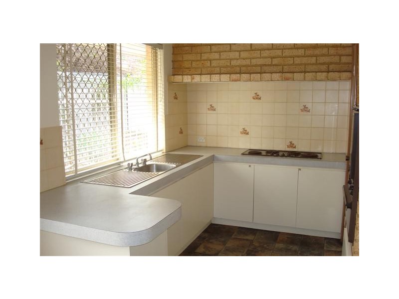 2/96 Star Street, Carlisle WA 6101