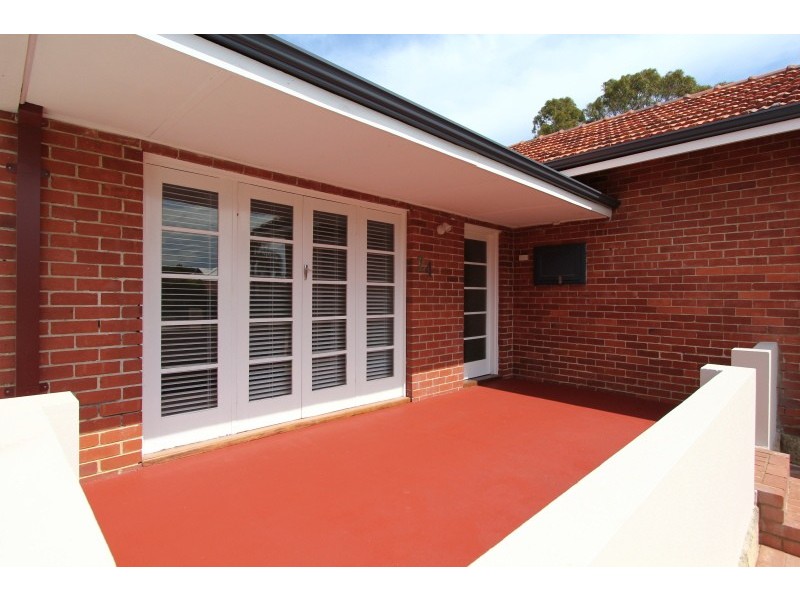 24 Wyndham Street, St James WA 6102