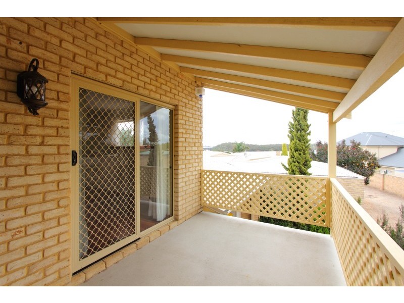 1/79b Riverton Drive West, Rossmoyne WA 6148