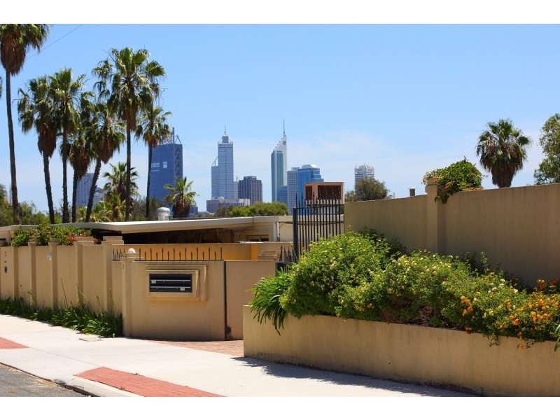 8/2 Douglas Avenue, South Perth WA 6151