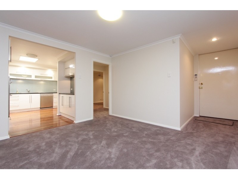 8/2 Douglas Avenue, South Perth WA 6151