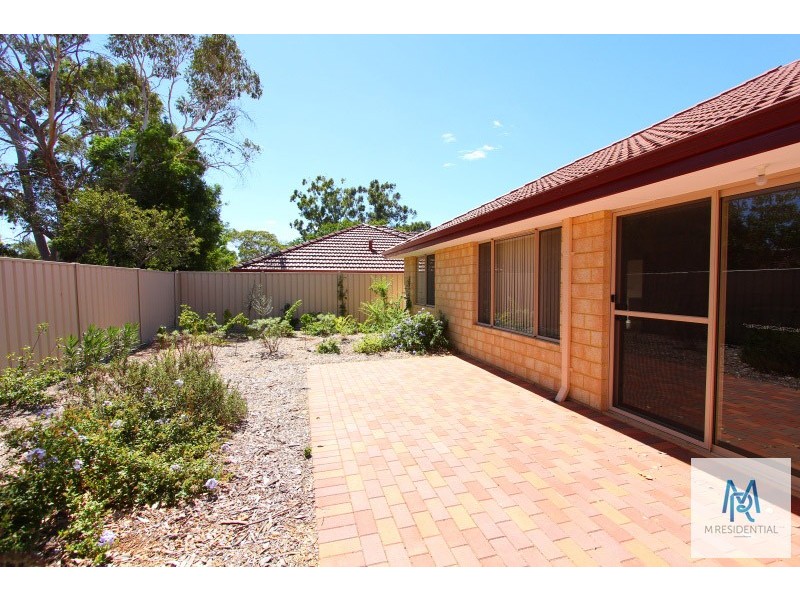 12a Northumberland Road, Forrestfield WA 6058
