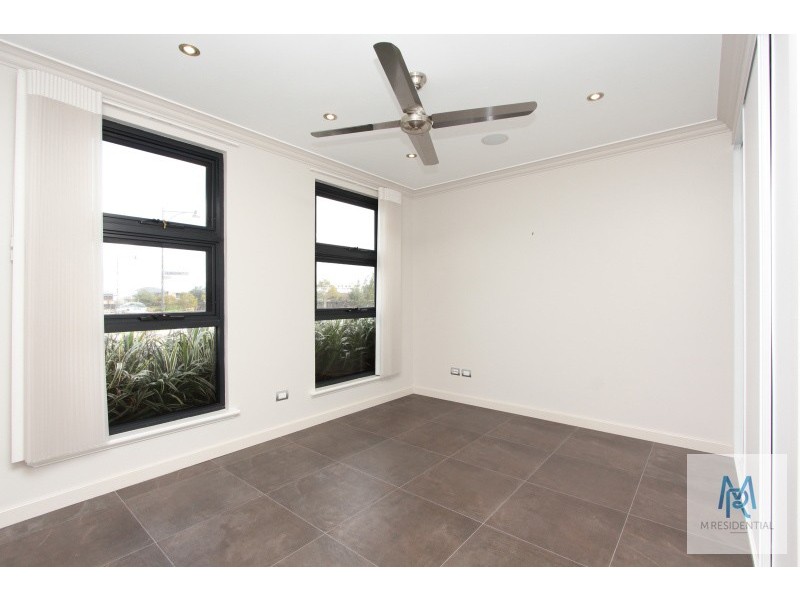 41 Heirisson Way, North Coogee WA 6163