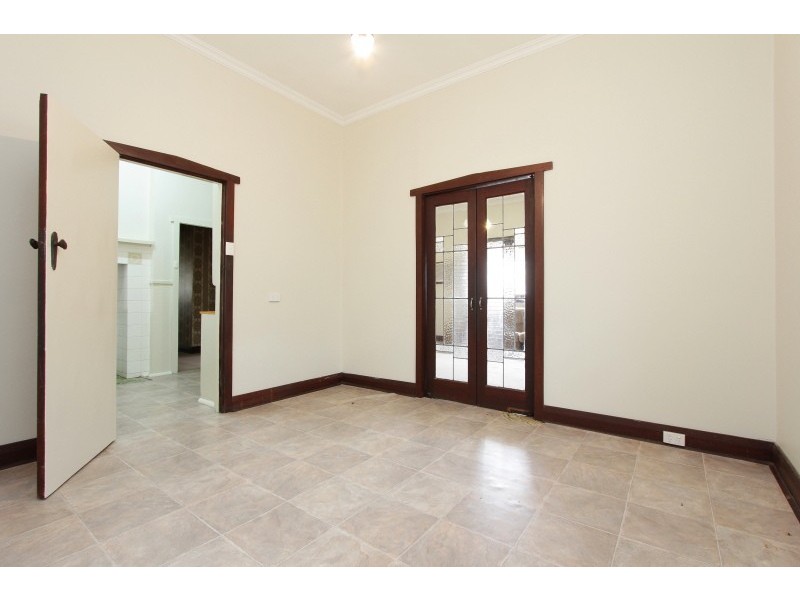 35 John Street, Midland WA 6056