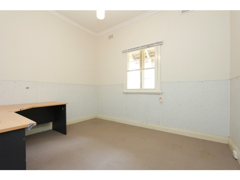35 John Street, Midland WA 6056
