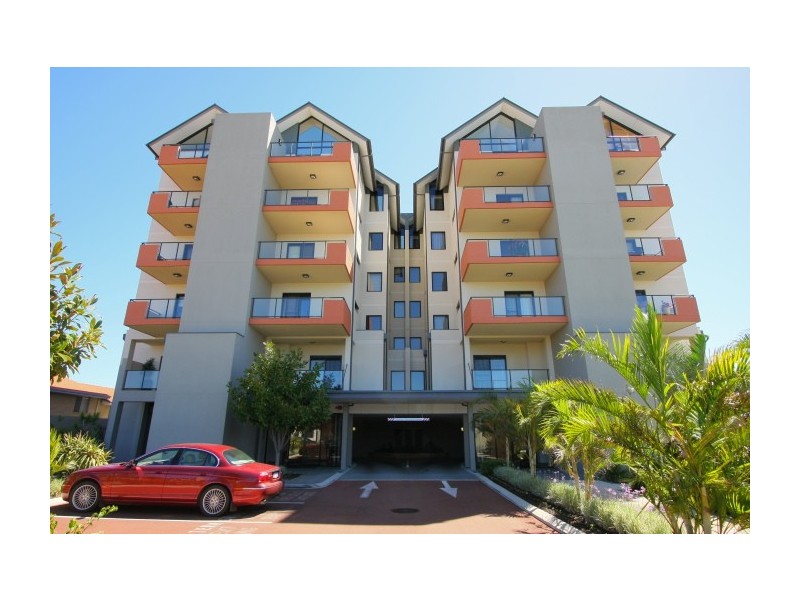 2/296 Mill Point Road, South Perth WA 6151