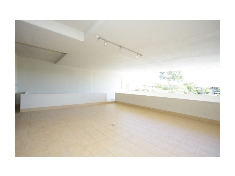 2/296 Mill Point Road, South Perth WA 6151