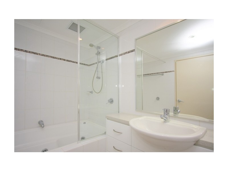 2/296 Mill Point Road, South Perth WA 6151