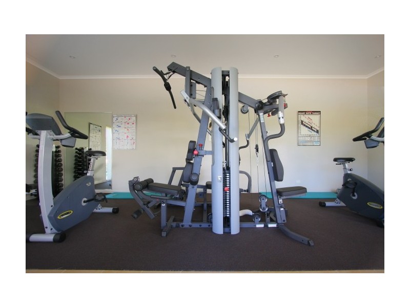 2/296 Mill Point Road, South Perth WA 6151