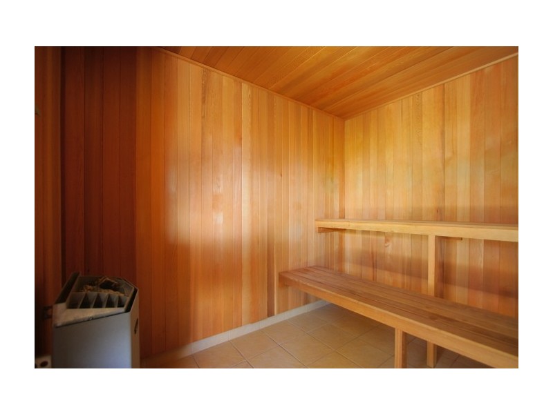 2/296 Mill Point Road, South Perth WA 6151