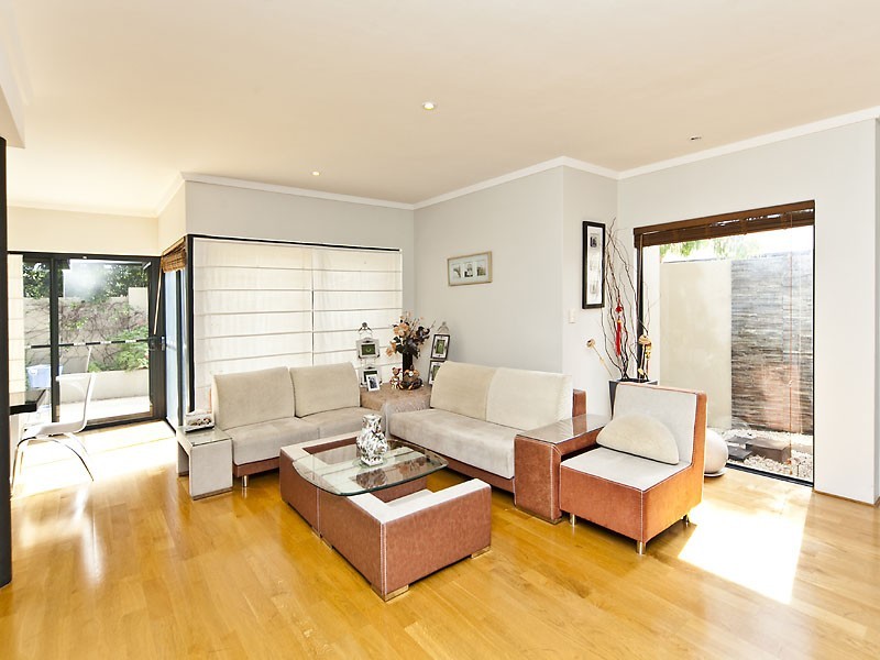 24 Eric Street, Como WA 6152