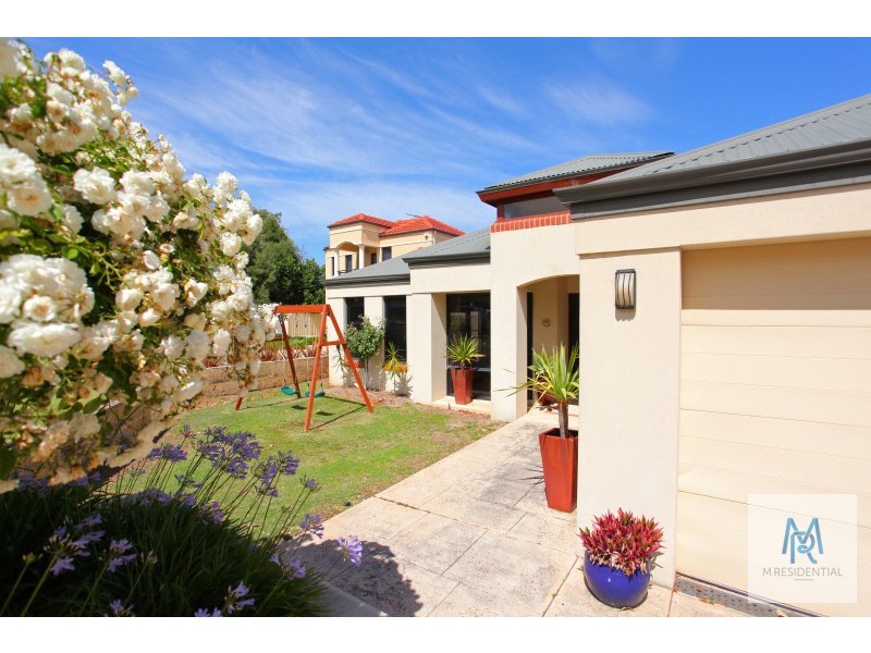 13 McDonald Street, Como WA 6152