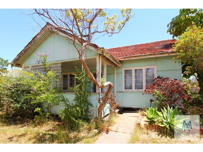 41 Ewart Street, Midvale WA 6056