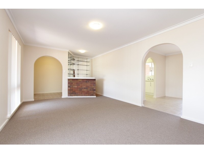 11 Bader Way, Stirling WA 6021