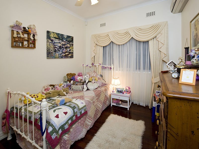 9 Renwick Street, South Perth WA 6151