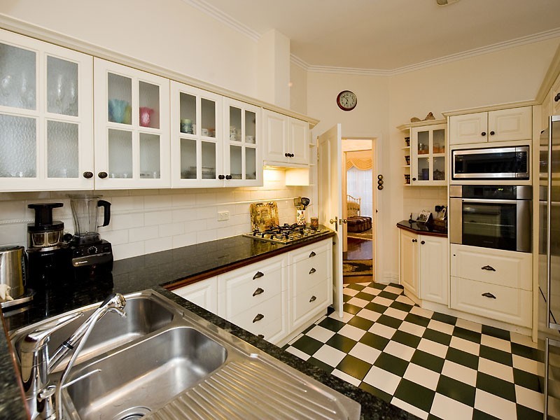 9 Renwick Street, South Perth WA 6151