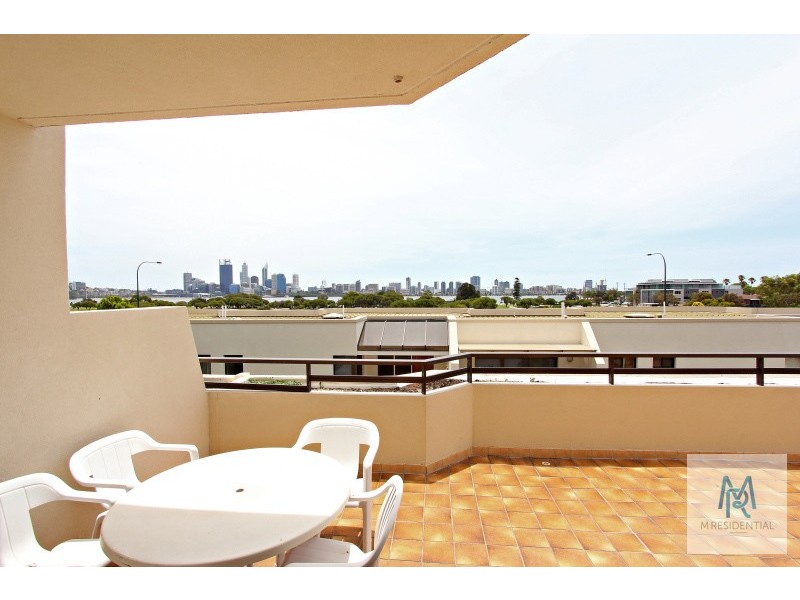 9/20 Garden Street, South Perth WA 6151