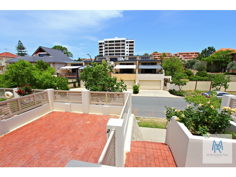 9/20 Garden Street, South Perth WA 6151