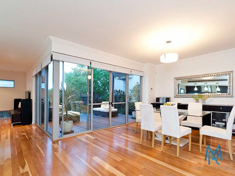 14a Saunders Street, Como WA 6152