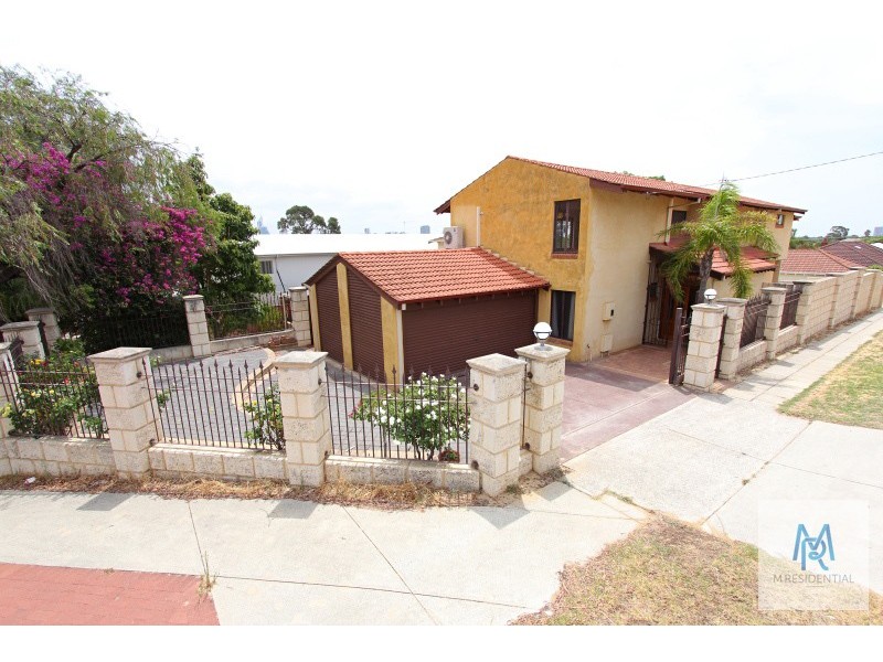 30 Roseberry Avenue, South Perth WA 6151