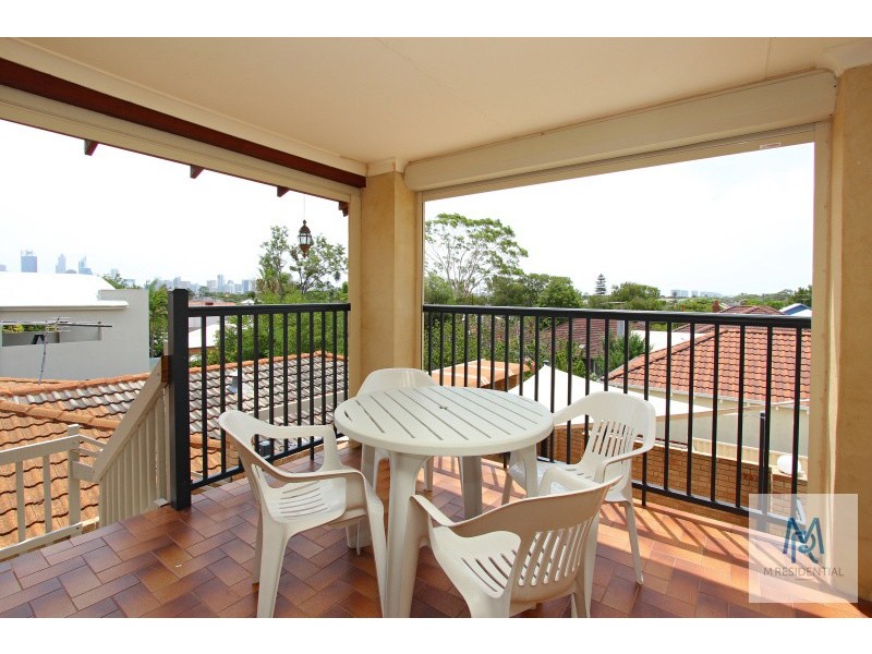 30 Roseberry Avenue, South Perth WA 6151