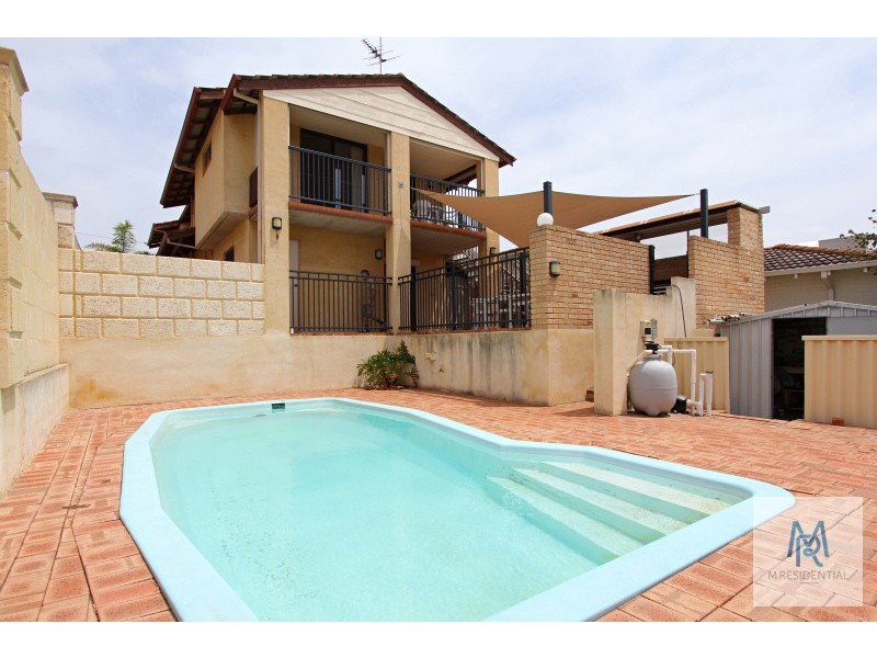 30 Roseberry Avenue, South Perth WA 6151