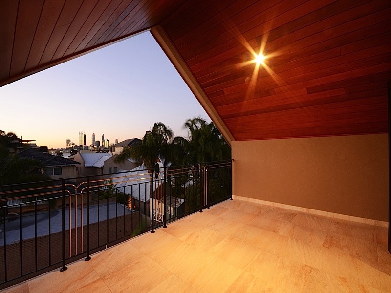 2 Thomas Street, South Perth WA 6151