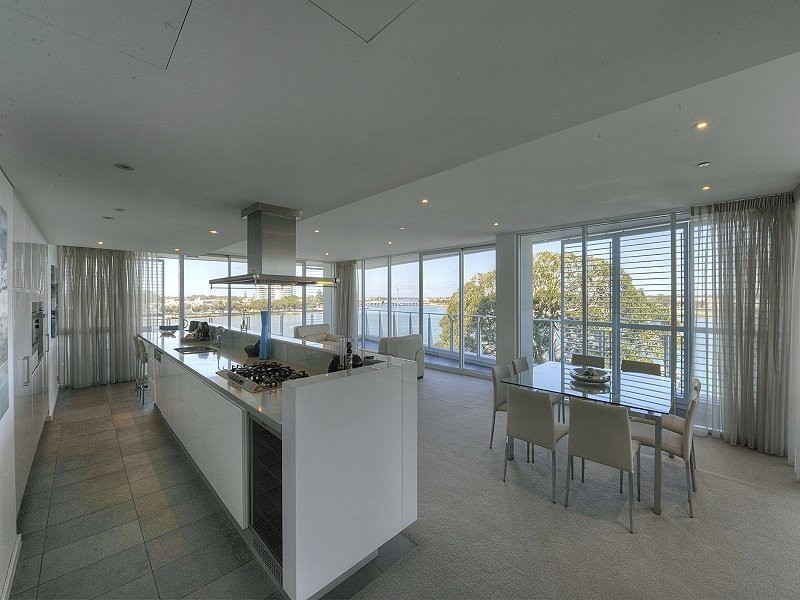 505/3 Marco Polo Drive, Mandurah WA 6210