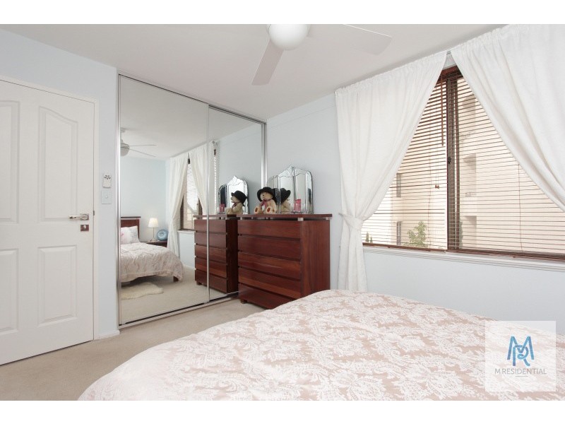 5/27 Mill Point Road, South Perth WA 6151