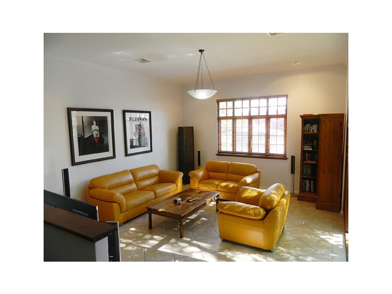 6 Thomas Street, South Perth WA 6151