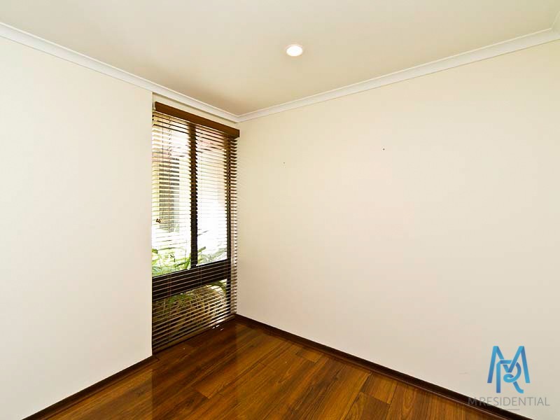 3/54 Saunders Street, Como WA 6152