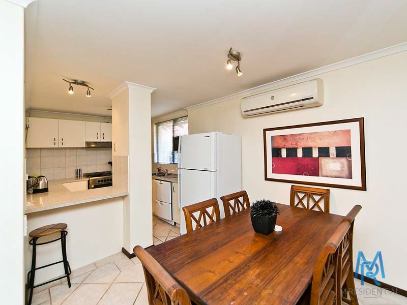 3/54 Saunders Street, Como WA 6152