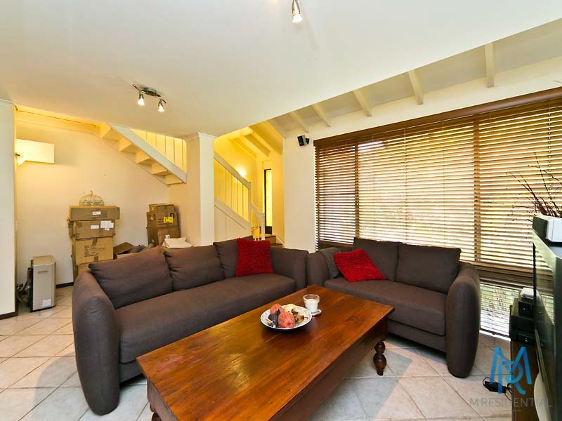 3/54 Saunders Street, Como WA 6152