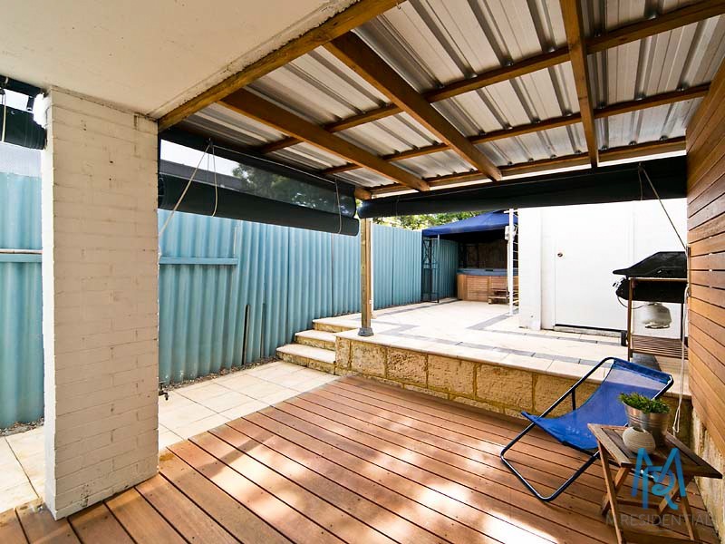 3/54 Saunders Street, Como WA 6152